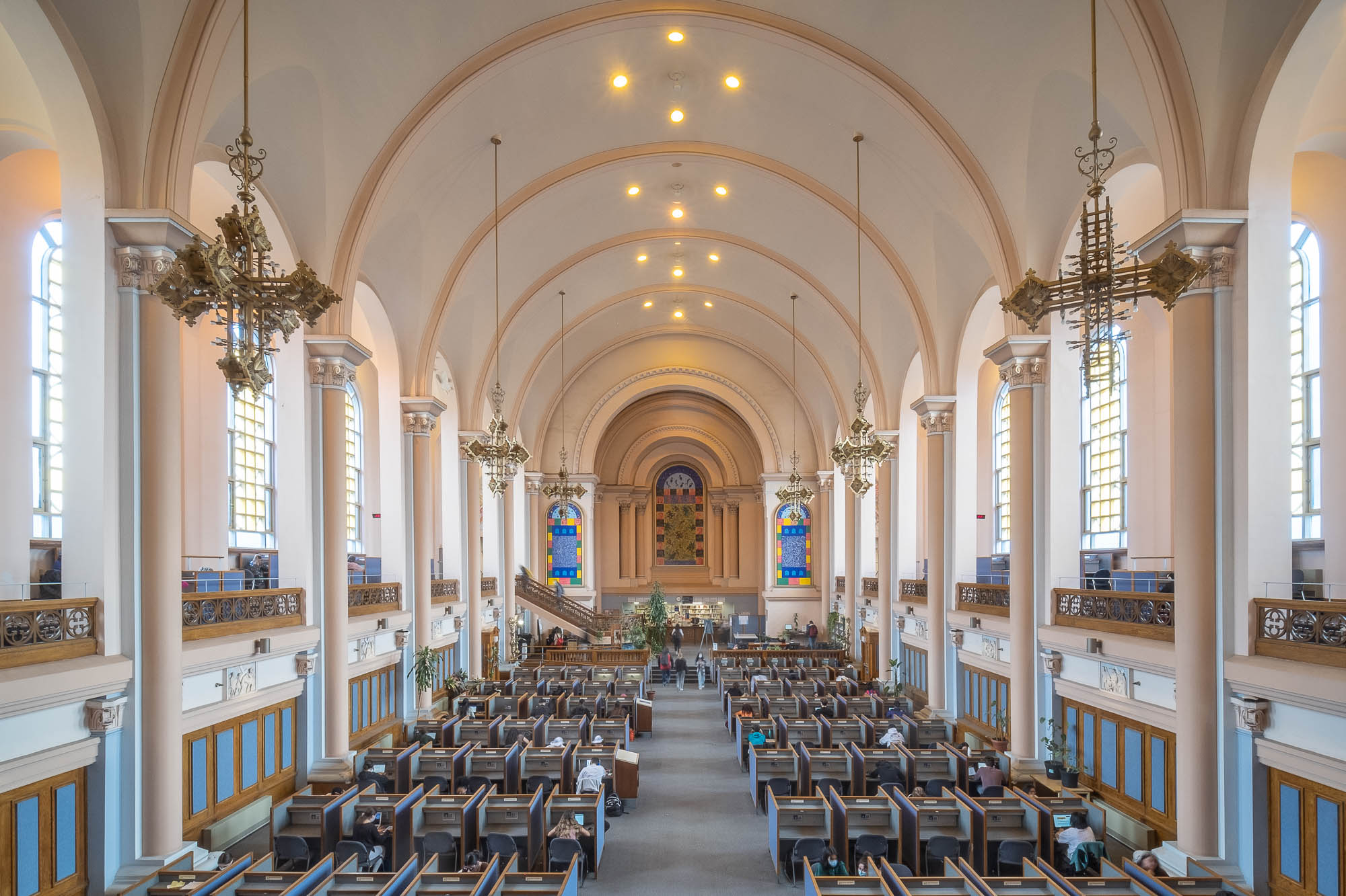 * Dawson College Library Thomas Guignard photography