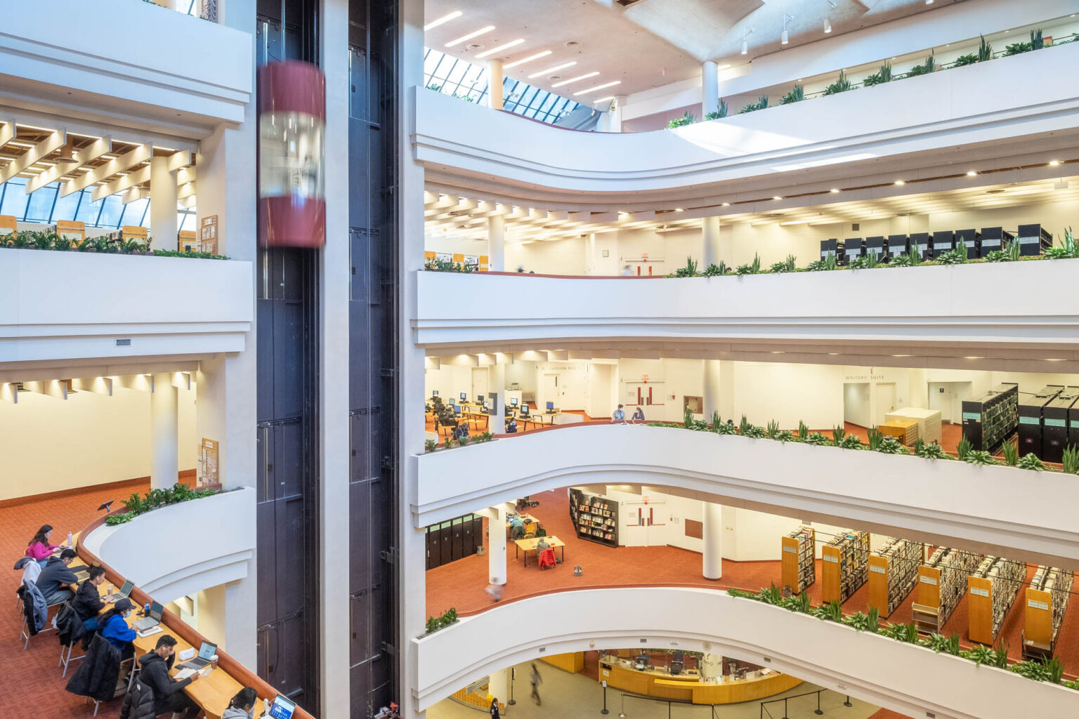 Toronto Reference Library – Thomas Guignard photography
